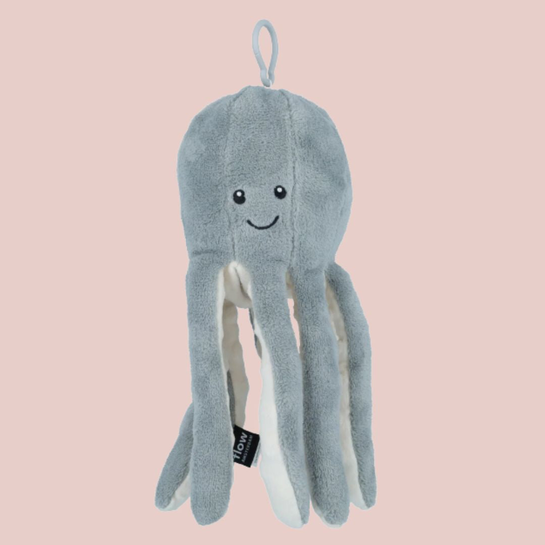 Rust en comfort met olly de grijze hartslagknuffel